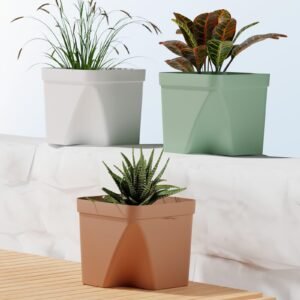 PLASTIC POT D-5